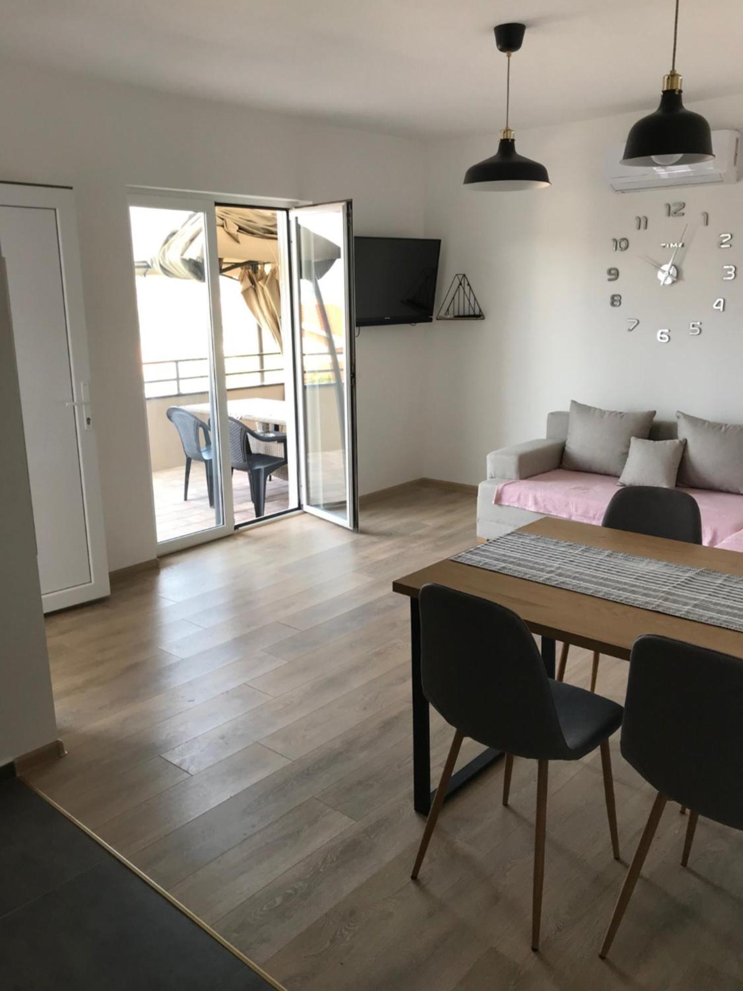 Apartments Jelka Banjol Eksteriør billede